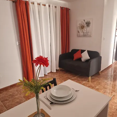 Apartmán Funchal Los Cristianos (Tenerife)